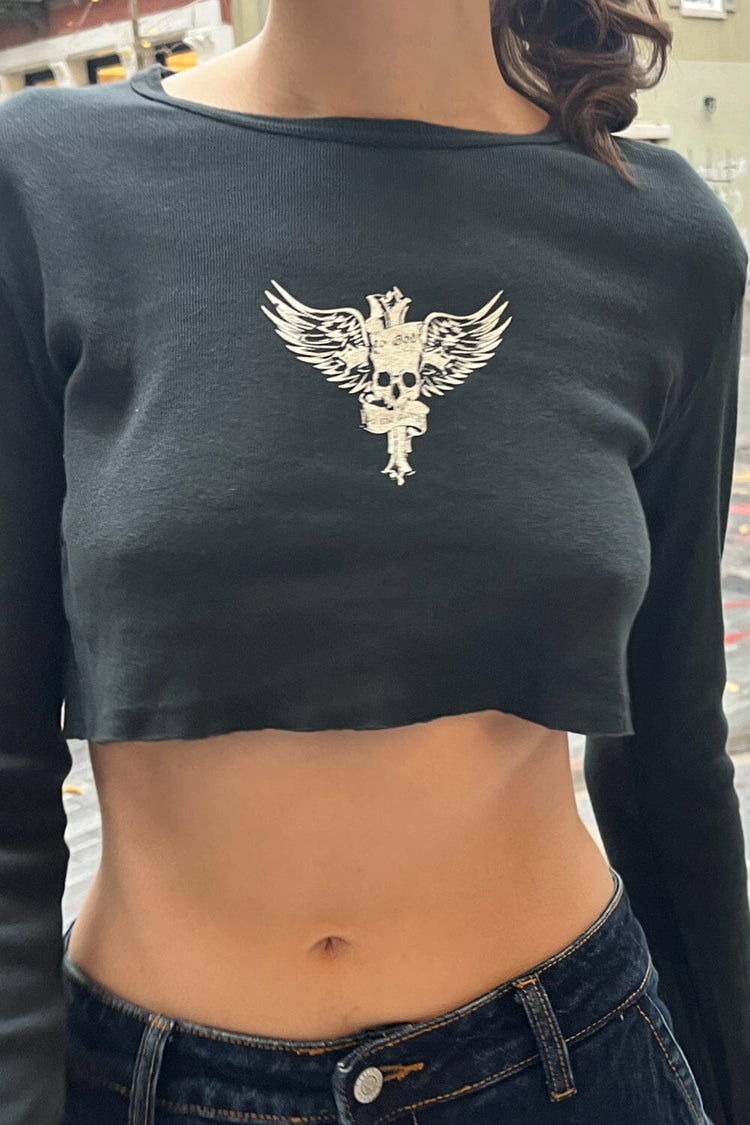 Hailie To God Top | Black / Cropped Fit