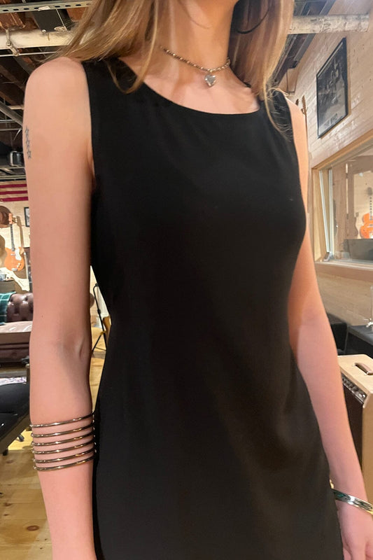 black / S