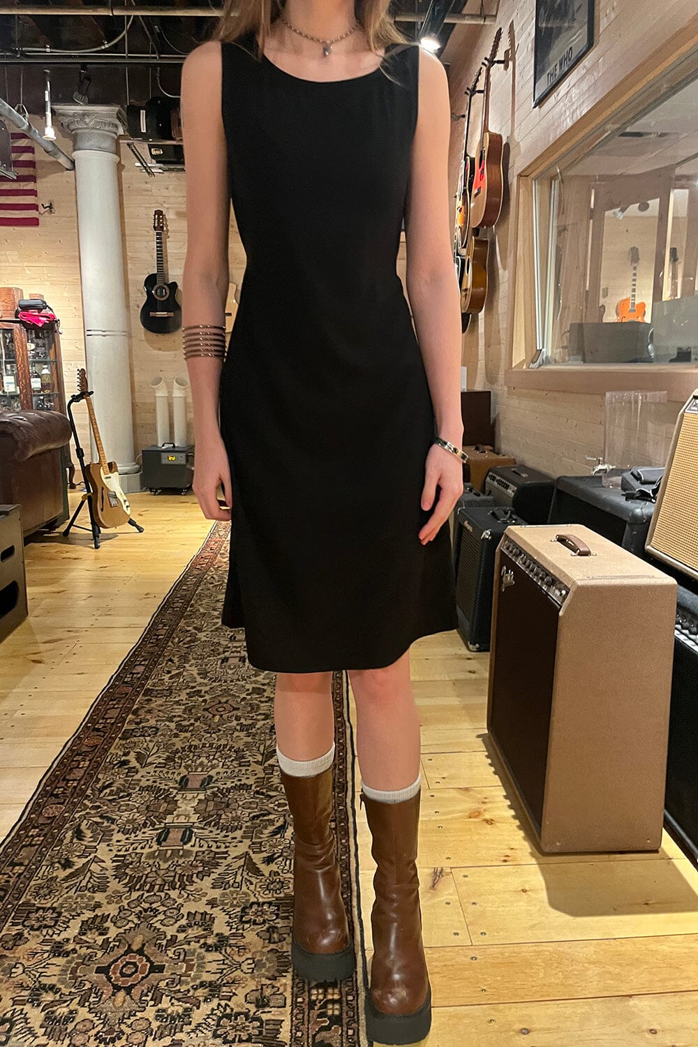black / S
