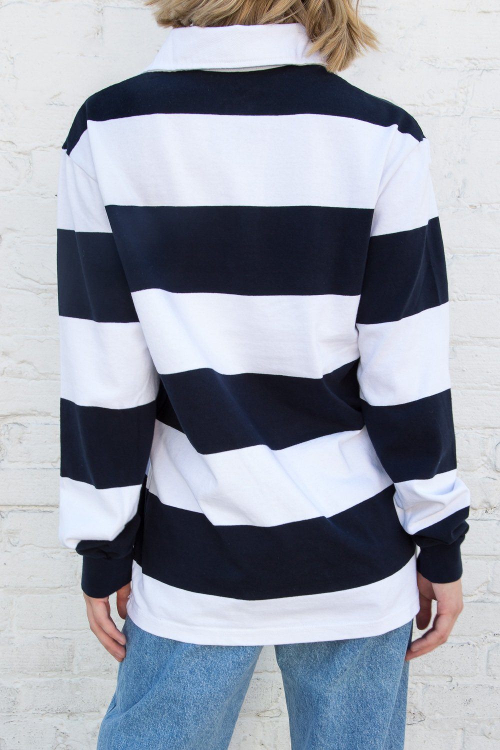 White With Navy Blue Stripes / Oversized Fit