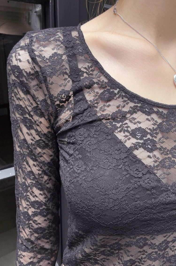 Janeece Lace Top | Black / Cropped Fit
